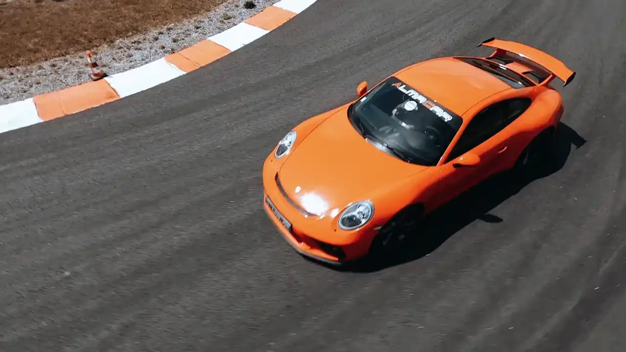 Almacar – Voiture de sport